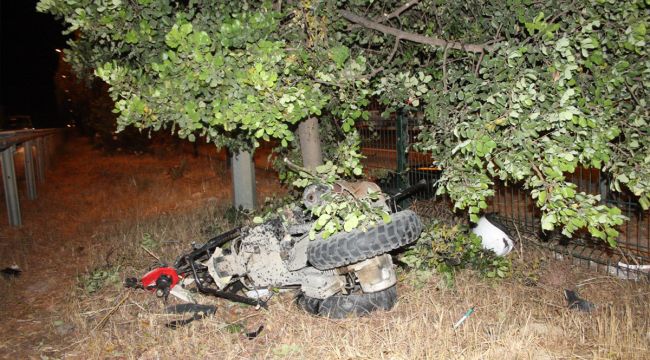 Ters yöne giren motosiklet sürücüsü kaza yaptı