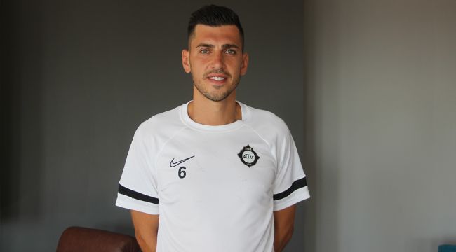 'Süper Lig'den birçok teklif aldım'