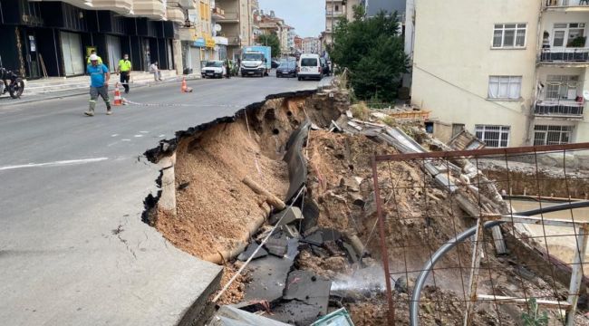 Başkent'te bir inşaatın istinat duvarı çöktü