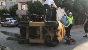 Bilecik'te forklift devrildi