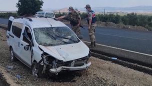 Gaziantep'te ticari araç takla attı