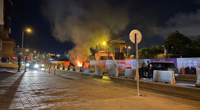 Hareket halindeki araç alev aldı