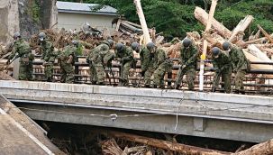 JAPONYA'DA SEL HEYELANA NEDEN OLDU