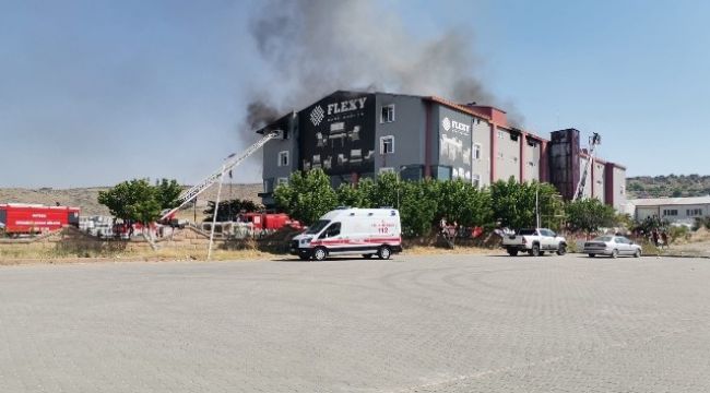 Kayseri'de bir fabrikada yangın çıktı