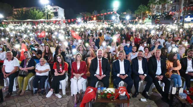 MENEMEN’DE ZAFER COŞKUSU