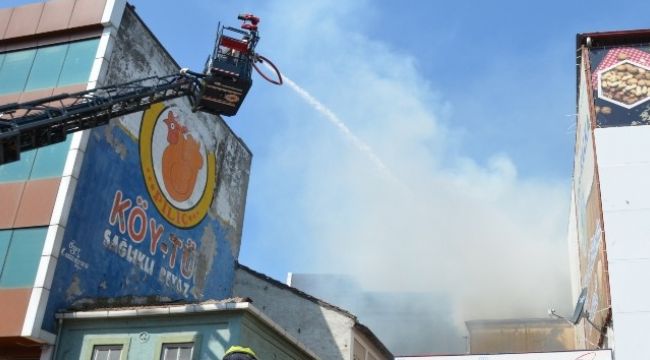 Samsun'da çatı katı yangını