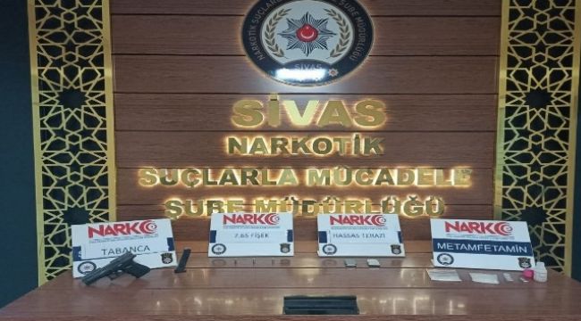 Sivas'ta uyuşturucu tacirleri tutuklandı