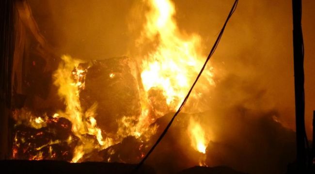 Tekirdağ'da bir fabrikada yangın çıktı