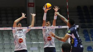 7. TSYD İZMİR VOLEYBOL İKİNCİ GÜN BİTTİ