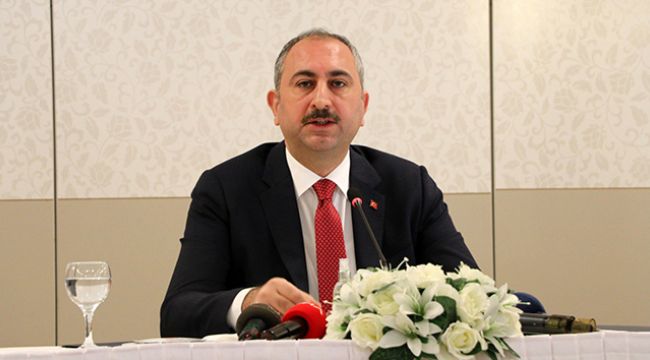 Bakan Gül: 'Bugün itibarıyla Ankara Adliyesi'ndeki tüm hukuk mahkemelerinde e-Duruşma başladı'