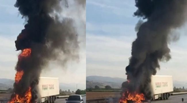 Bursa'da seyir halindeki tır kullanılamaz hale geldi