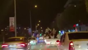 Düğün konvoyu ile trafiği tehlikeye düşürdüler