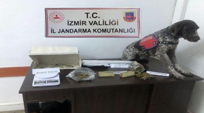 İZMİR'DE UYUŞTURUCU MADDE YAKALANDI