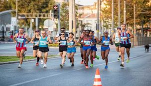 İZMİR YARI MARATONU'NDA REKOR HEYECANI