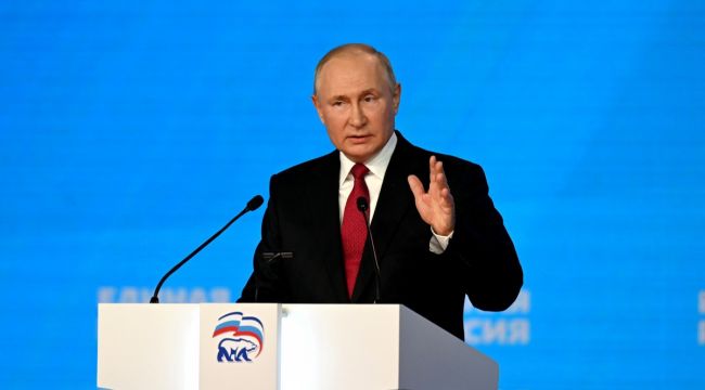 Rus lider Putin kendini karantinaya aldı