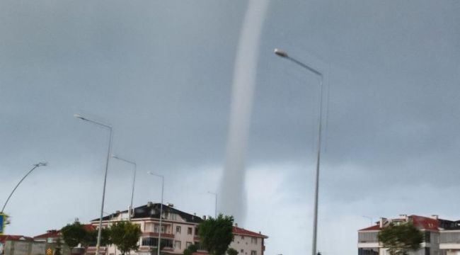 Sakarya'da hortum paniği yaşandı