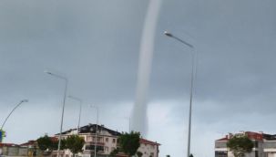 Sakarya'da hortum paniği yaşandı