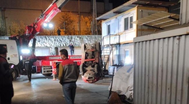 Forklift'in altında kalan işçi hayatını kaybetti