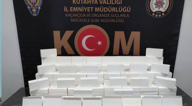 Kütahya'da durdurulan bir araçta 10 bin makaron ele geçirildi