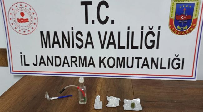 Sarıgöl'de jandarmadan uyuşturucu operasyonu