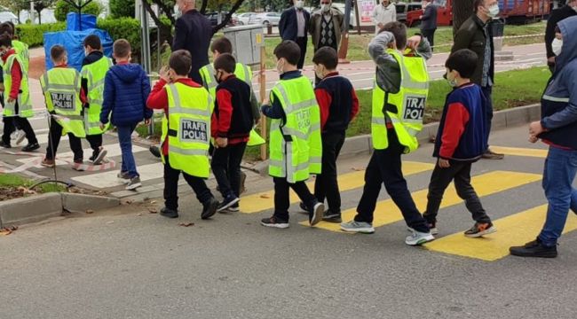 Trafikte yayalara öncelik tanındı