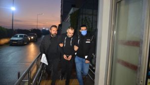 Adana’da şafak operasyonu