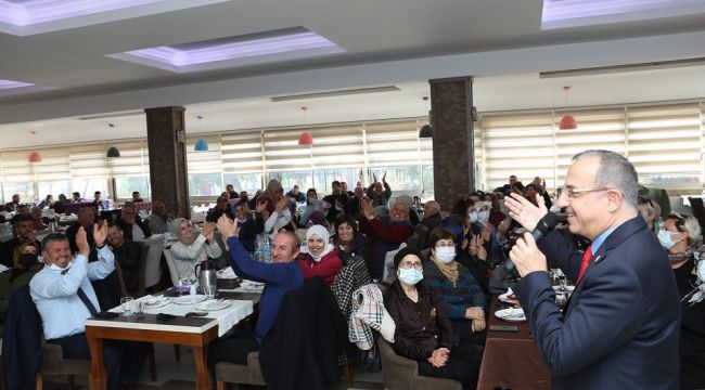 BAŞKAN SÜREKLİ, BERGAMA'DA MESAJ VERDİ