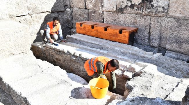 İZMİR'DE HEYECANLANDIRAN BULUNTU