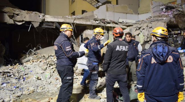 Malatya'da çöken binada arama çalışmaları sona erdi