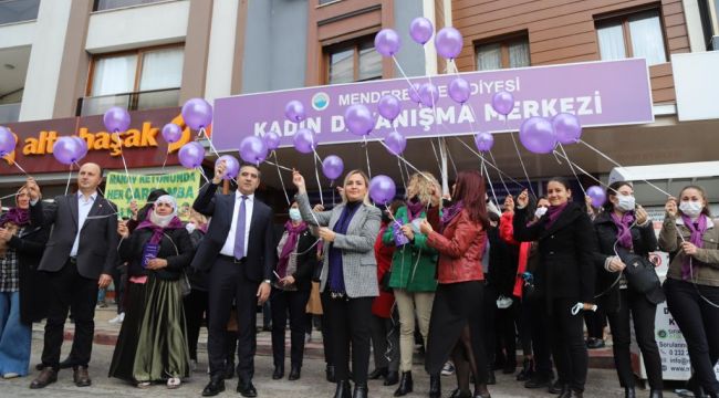 MENDERES'TE KADINLAR ŞİDDETE KARŞI BİR OLDU