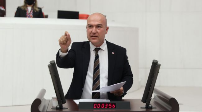 MURAT BAKAN "KAFAMDA SORULAR VAR"