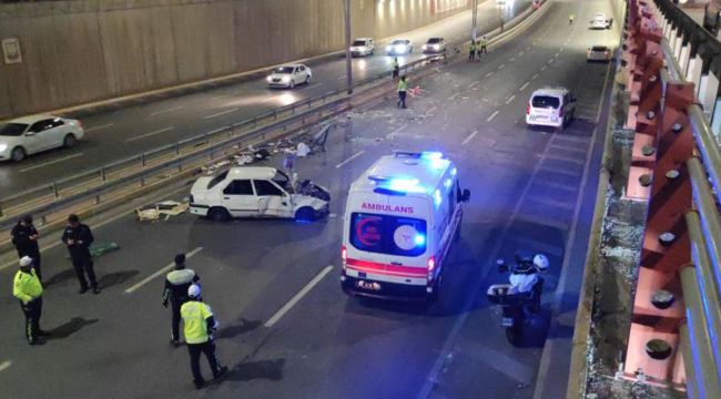 Şanlıurfa'da kontrolden çıkan otomobil hurdaya döndü