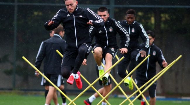 Beşiktaş, derbi hazırlıklarını sürdürdü