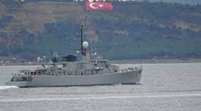 Bulgaristan savaş gemisi Çanakkale Boğazı'ndan geçti