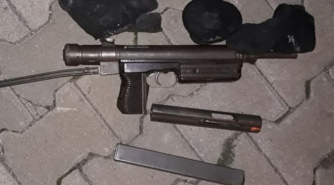 Kırıkkale'de polisin durdurduğu araçtan otomatik silah çıktı