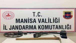 Manisa'da SİT alanındaki kaçak kazıya suçüstü