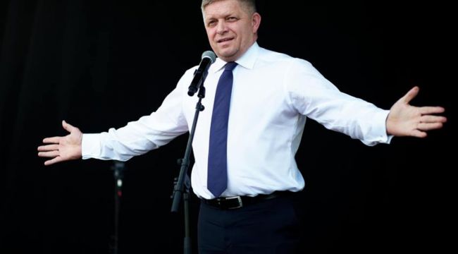 Slovakya eski Başbakanı Robert Fico gözaltına alındı