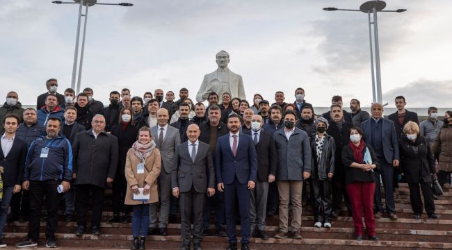 SOYER, FOÇA'DA  MUHTARLARI DİNLEDİ