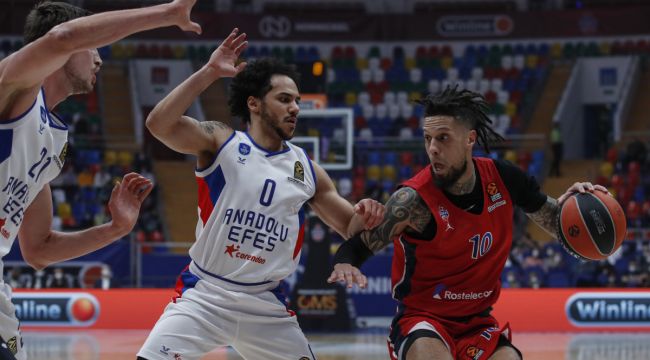 Anadolu Efes zorlu CSKA Moskova deplasmanında uzatmada güldü