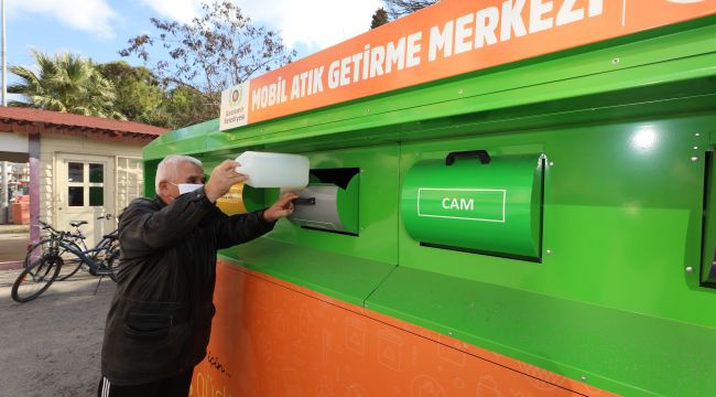 Mobil Atık Getirme Merkezleriyle atıklar dönüşüyor