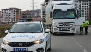 Ordu'da tır sürücülerine denetim