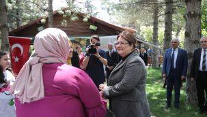 Aile ve Sosyal Hizmetler Bakanı Derya Yanık, Aile Haftası kapsamında düzenlenen pikniğe katıldı