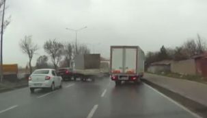 4 aracın karıştığı trafik kazası