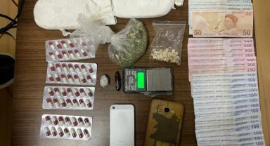 Lavaş ekmeği arasında uyuşturucu ticareti polise takıldı