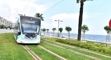 İzmir'e alınacak 22 tramvay aracı için ihale yapıldı