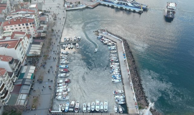 Çanakkale’de müsilaj sebebiyle bir aydır denize ağ atamıyorlar