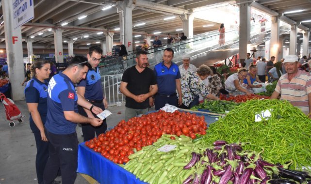 Menemen'in pazarları hem hijyenik hem güvenli