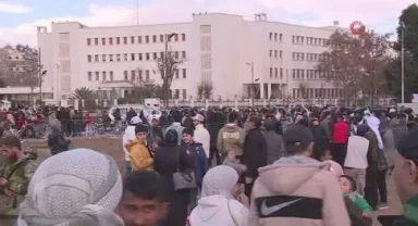 Suriye’de terör örgütü protestosu: "PKK Suriyelilere doğrultulan bir silahtır"