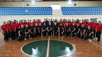 Maarif Orkestrası ve Halk Dansları Topluluğu, Öğretmenleri Kültürel Bir Yolculuğa Çıkarıyor