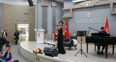 Bornova’da 8 Mart Coşkusu: Kadınlar Mücadelede Buluştu